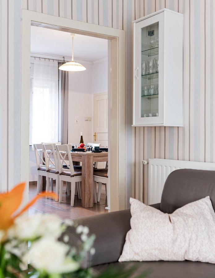 Levendula Apartmanhaz باداتشونيتوماي المظهر الخارجي الصورة