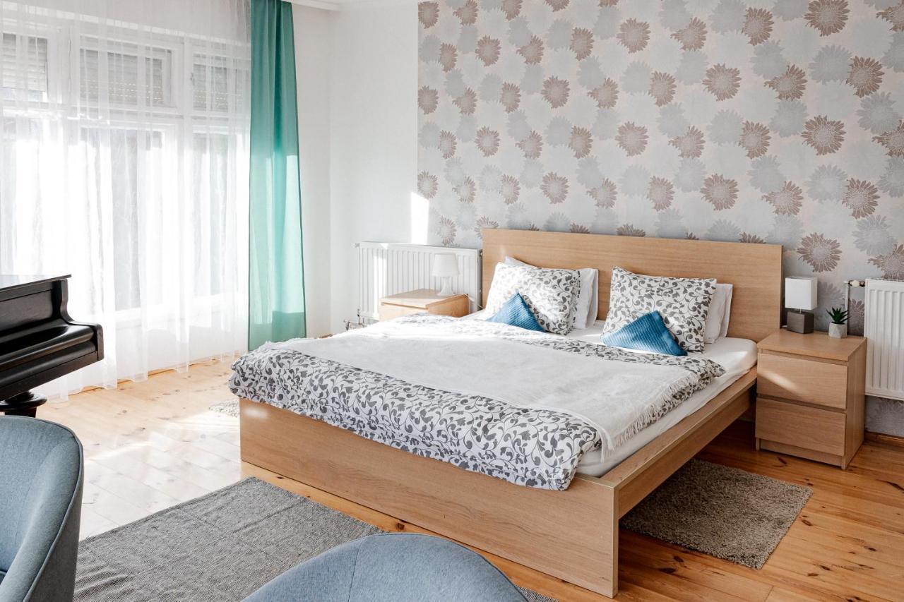 Levendula Apartmanhaz باداتشونيتوماي المظهر الخارجي الصورة